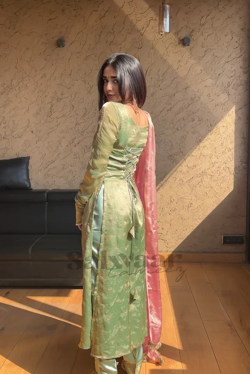 Zaalima Suit Set