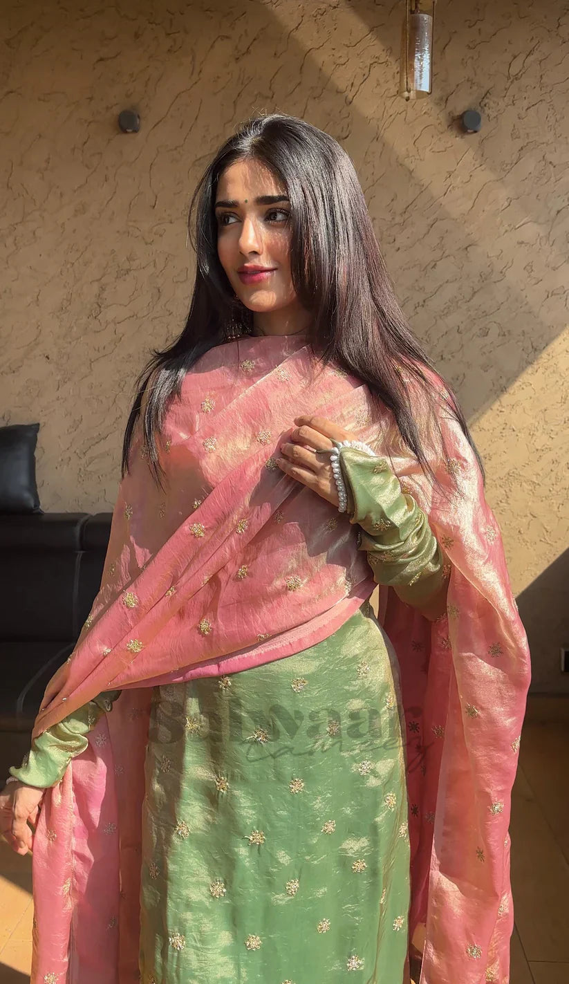 Zaalima Suit Set