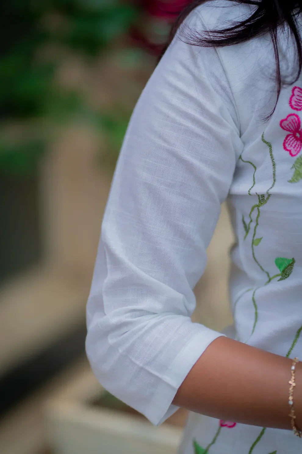 Grace in Every Thread – This white cotton kurta set